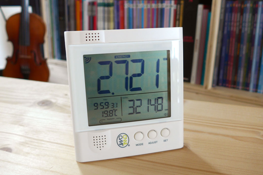 Compteur de consommation d'énergie Moniteur d'utilisation de l'électricité  Calculateur Kwh avec écran LCD avec prise Au